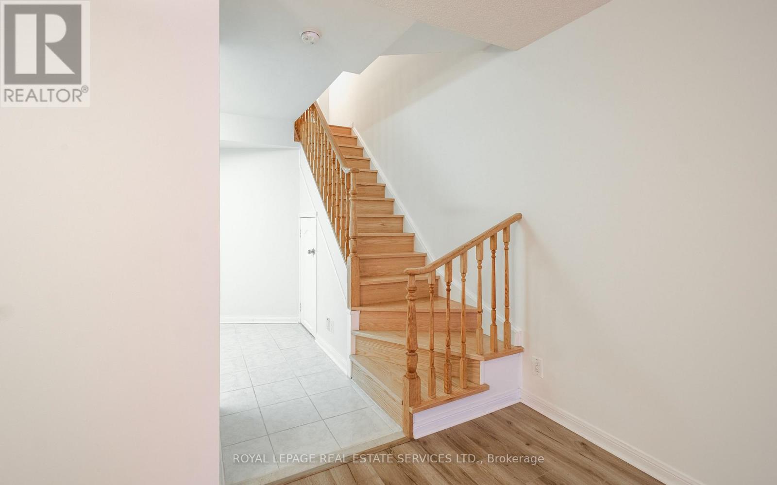 1306 - 28 Sommerset Way, Toronto, Ontario  M2N 6W7 - Photo 11 - C12609264