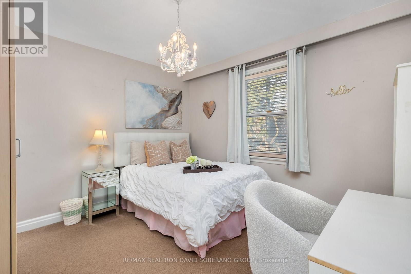 112 York Downs Drive, Toronto, Ontario  M3H 2G7 - Photo 22 - C12609298