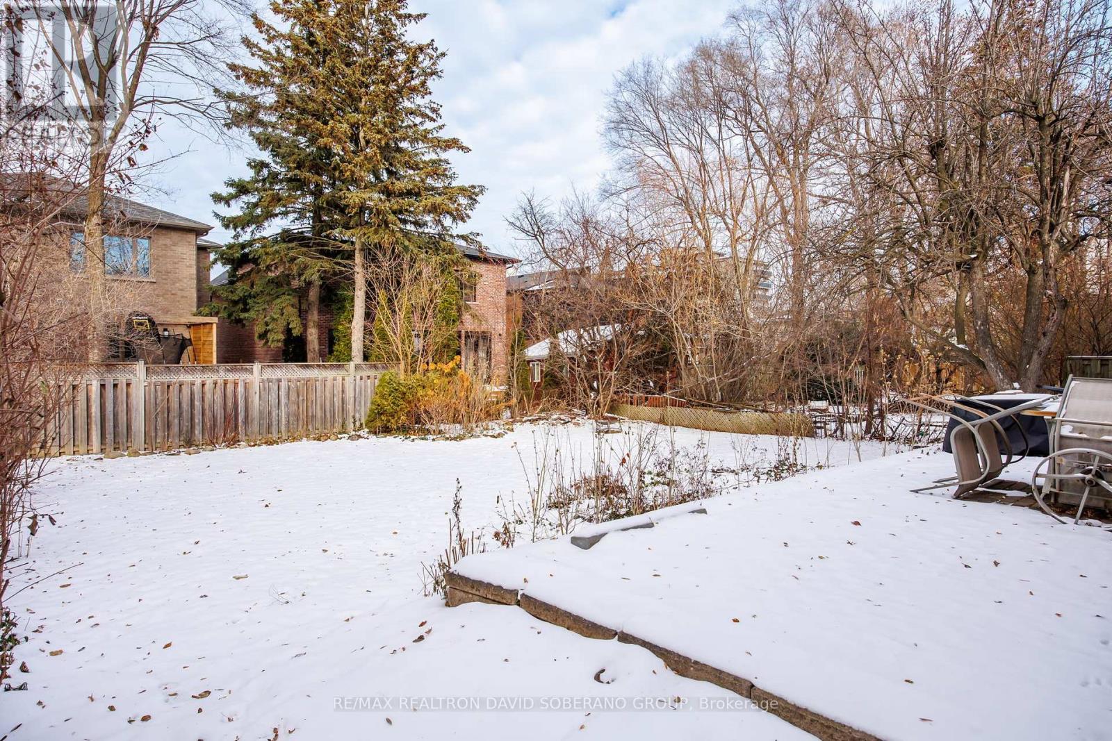 112 York Downs Drive, Toronto, Ontario  M3H 2G7 - Photo 32 - C12609298