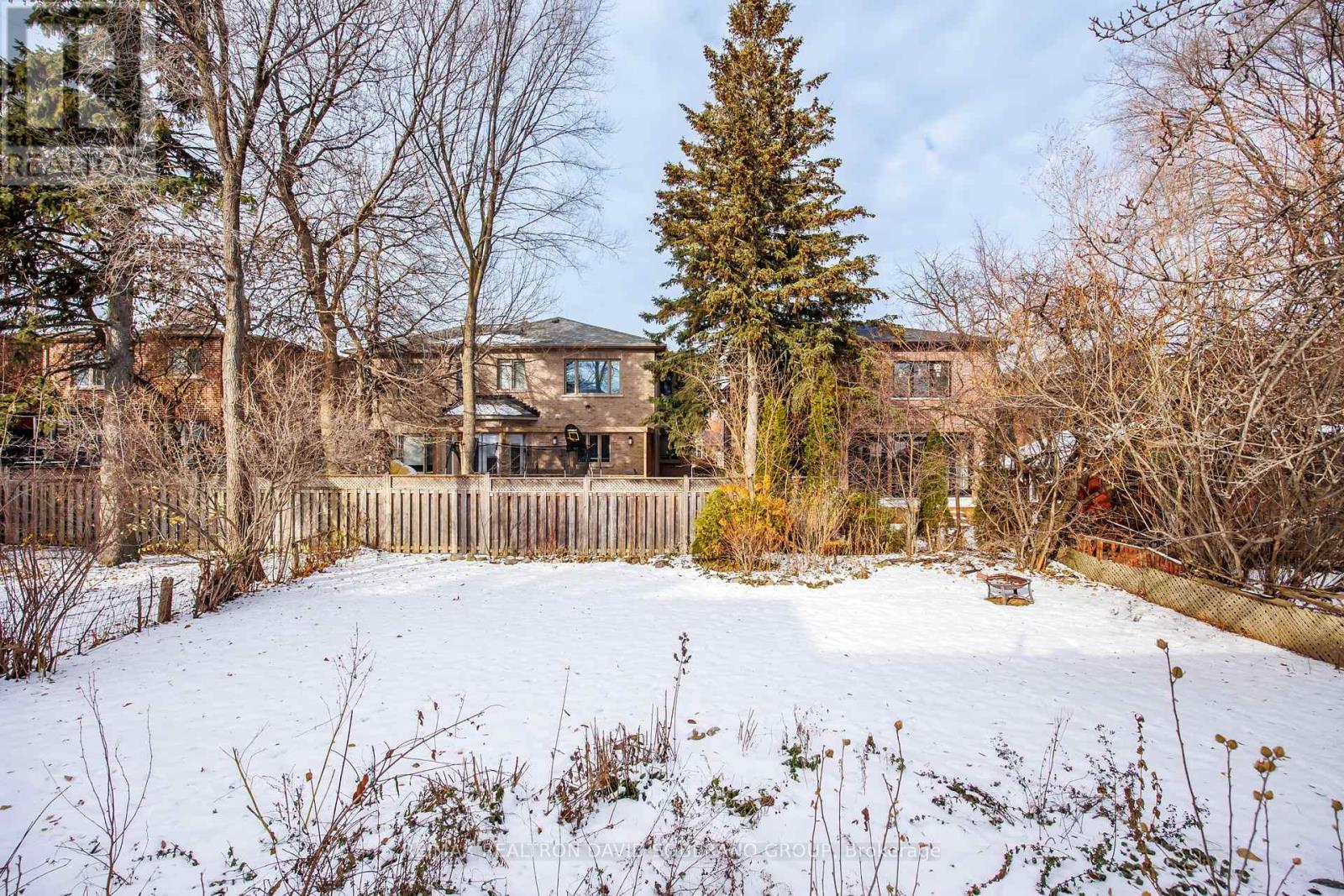 112 York Downs Drive, Toronto, Ontario  M3H 2G7 - Photo 37 - C12609298