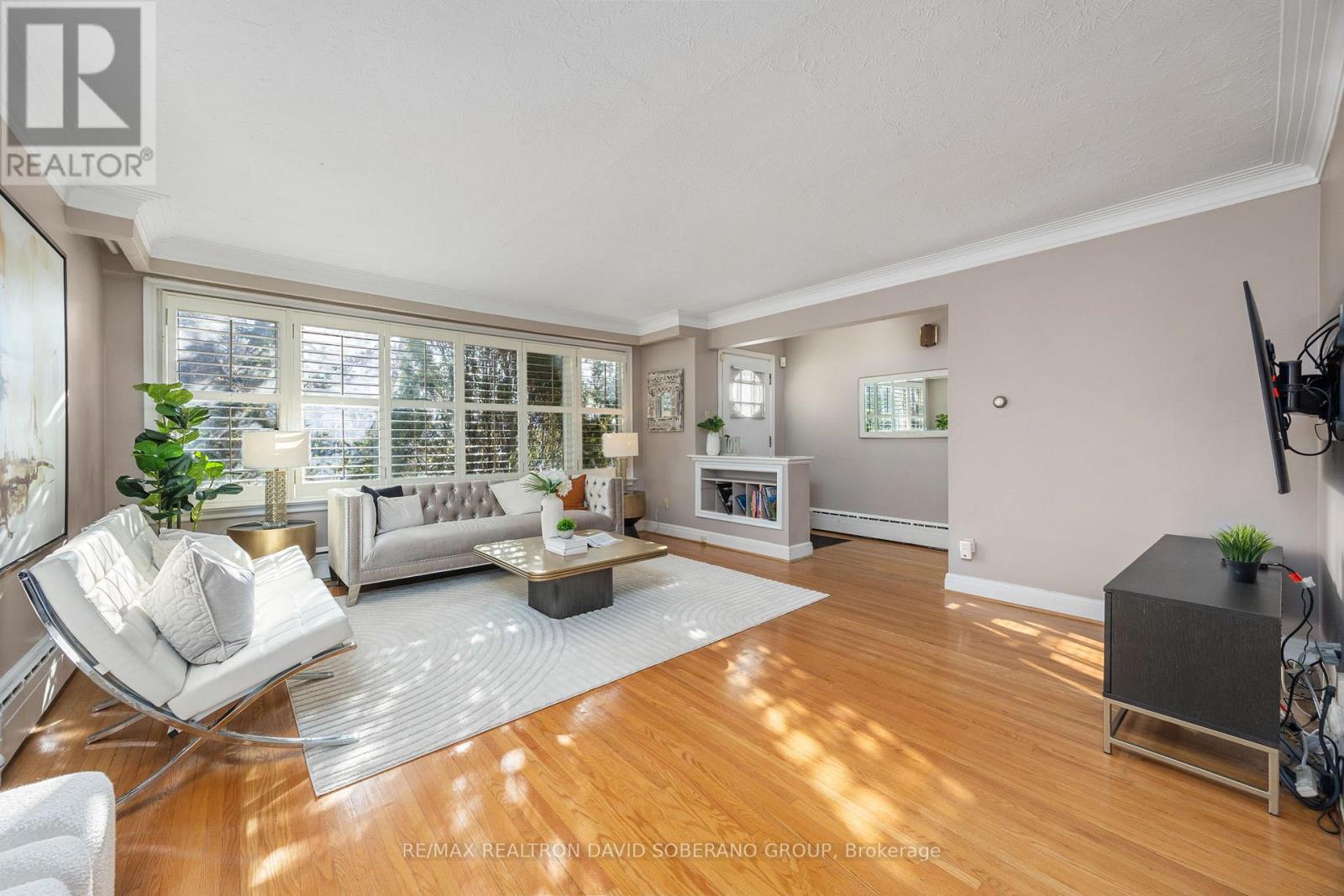 112 York Downs Drive, Toronto, Ontario  M3H 2G7 - Photo 7 - C12609298