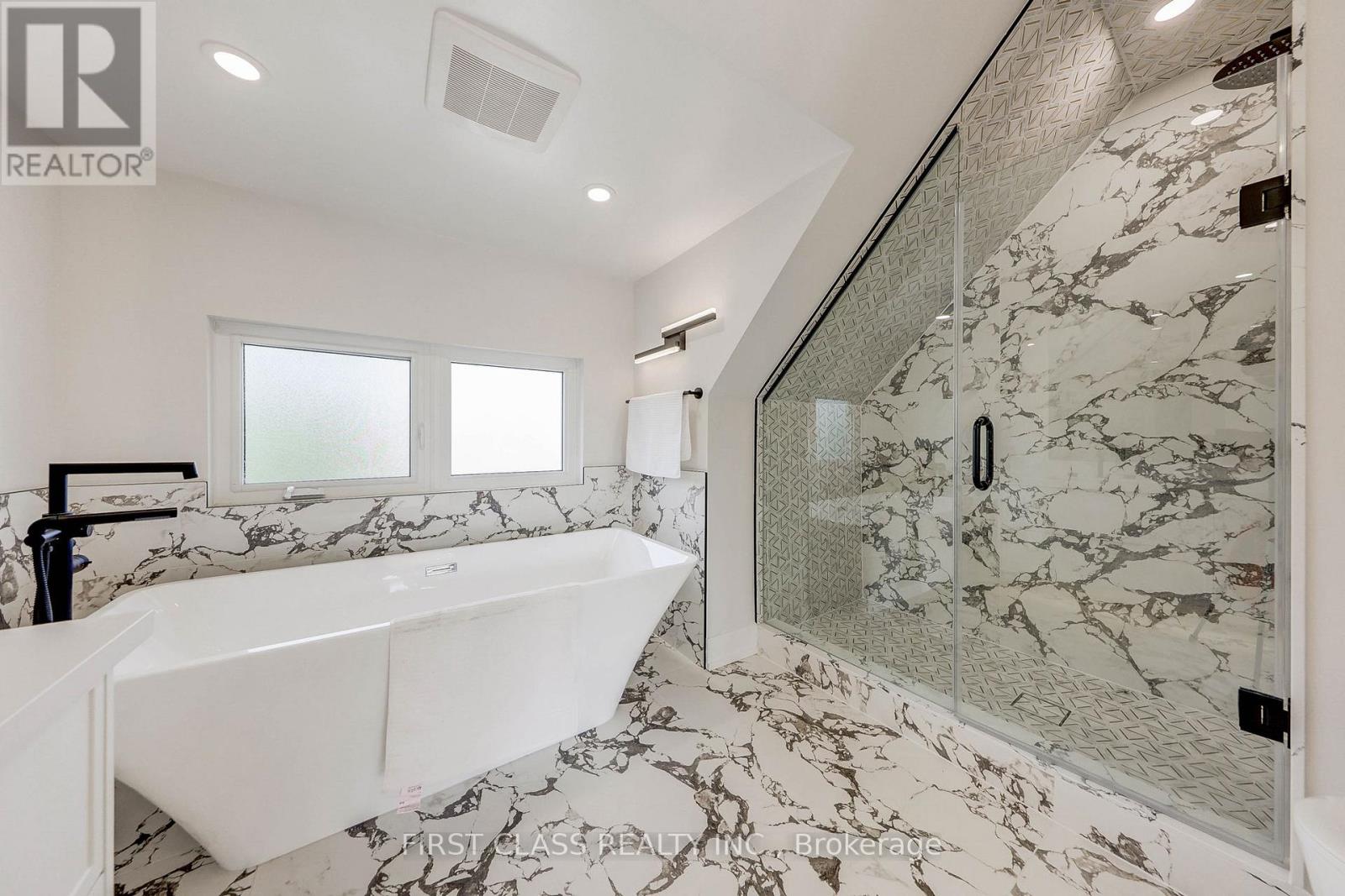 431 Roxton Road, Toronto, Ontario  M6G 3R5 - Photo 26 - C12609354