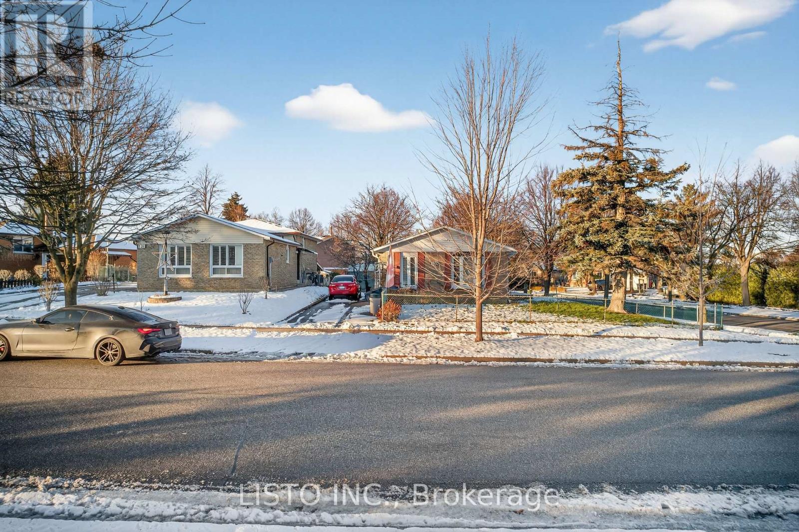 138 John Tabor Trail, Toronto (Malvern), Ontario  M1B 2V2 - Photo 33 - E12609308