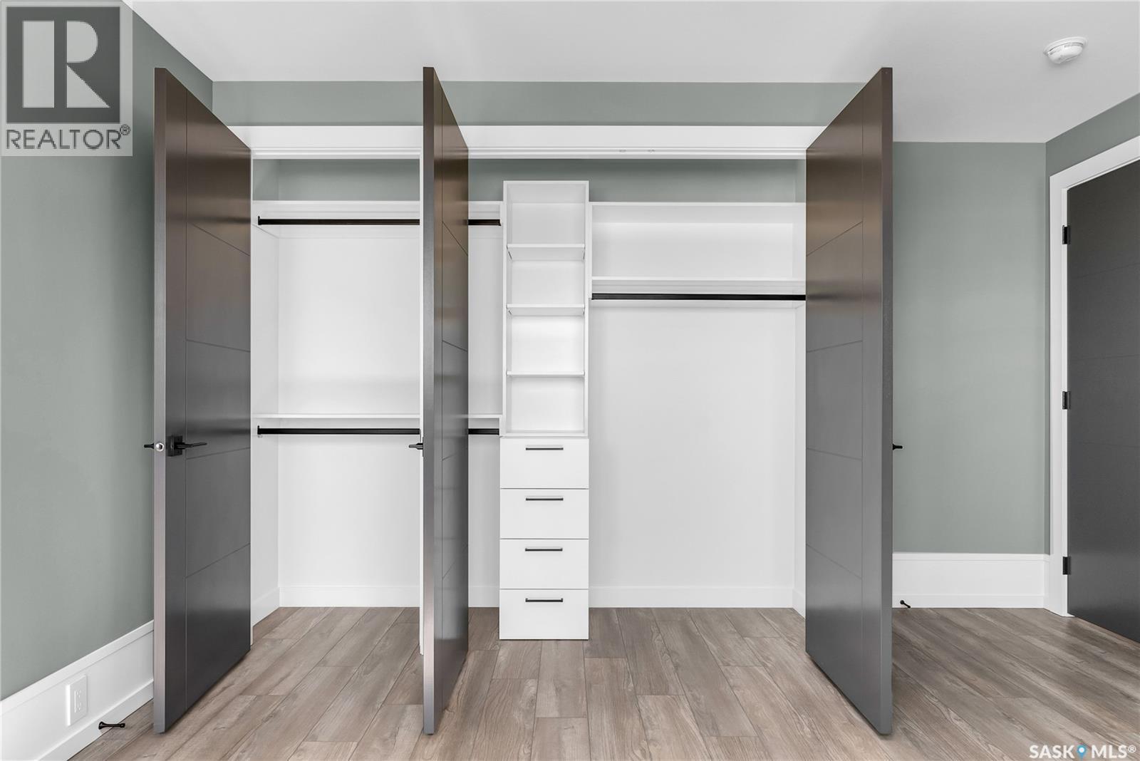 428 Woolf Bend, Saskatoon, Saskatchewan  S7W 1E5 - Photo 33 - SK019250