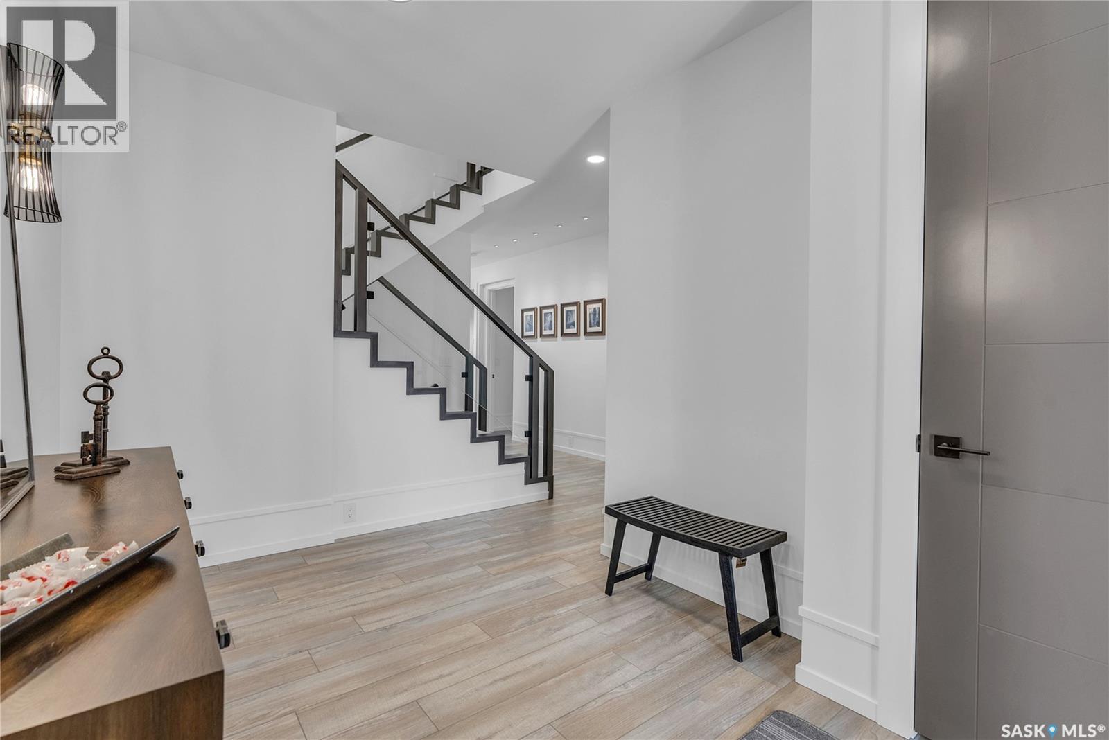 428 Woolf Bend, Saskatoon, Saskatchewan  S7W 1E5 - Photo 5 - SK019250