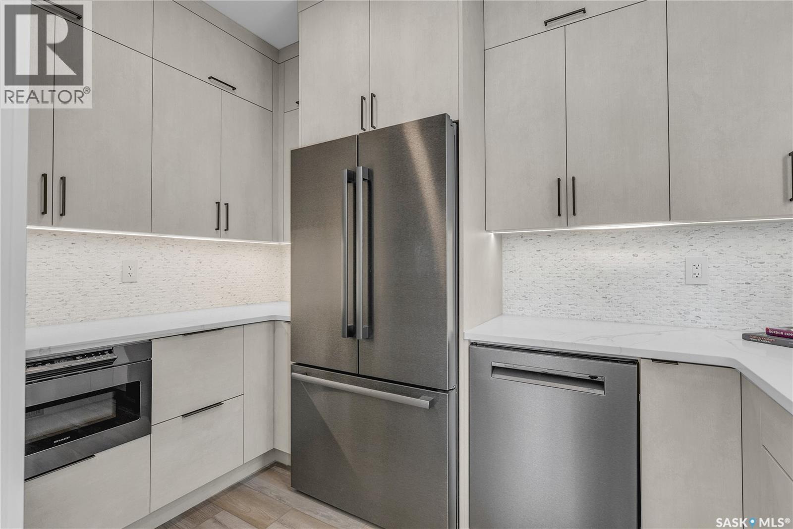 428 Woolf Bend, Saskatoon, Saskatchewan  S7W 1E5 - Photo 16 - SK019250