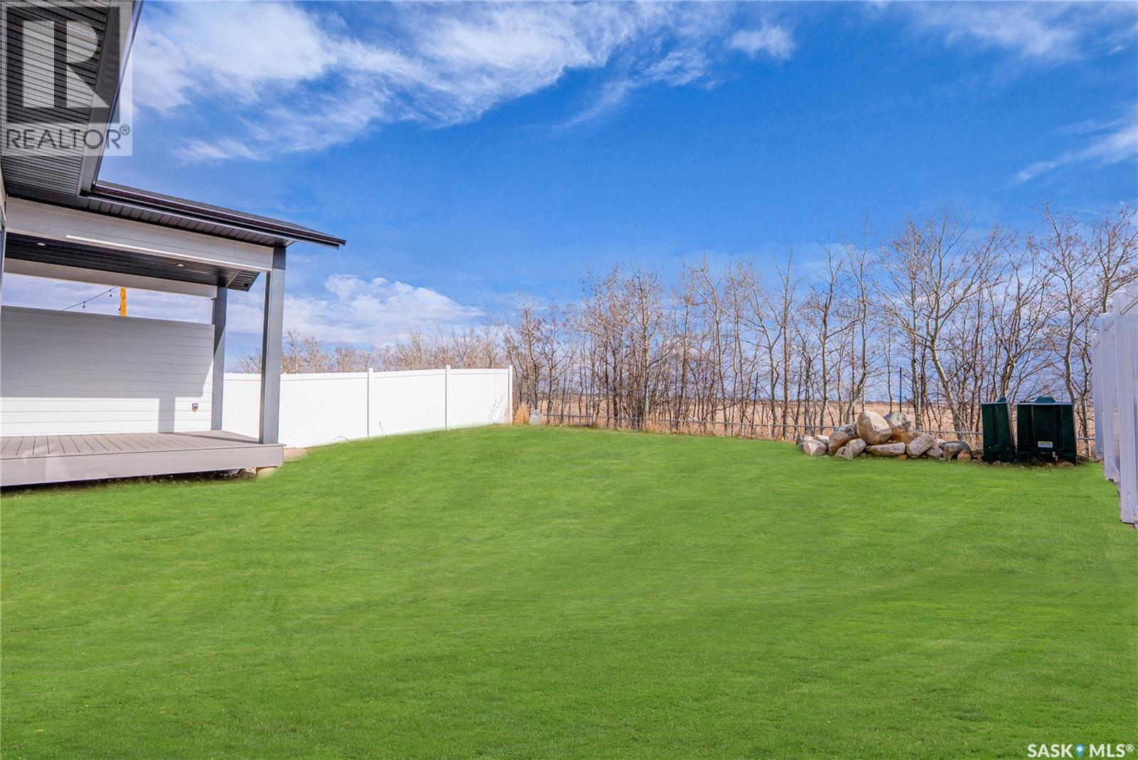 428 Woolf Bend, Saskatoon, Saskatchewan  S7W 1E5 - Photo 47 - SK019250