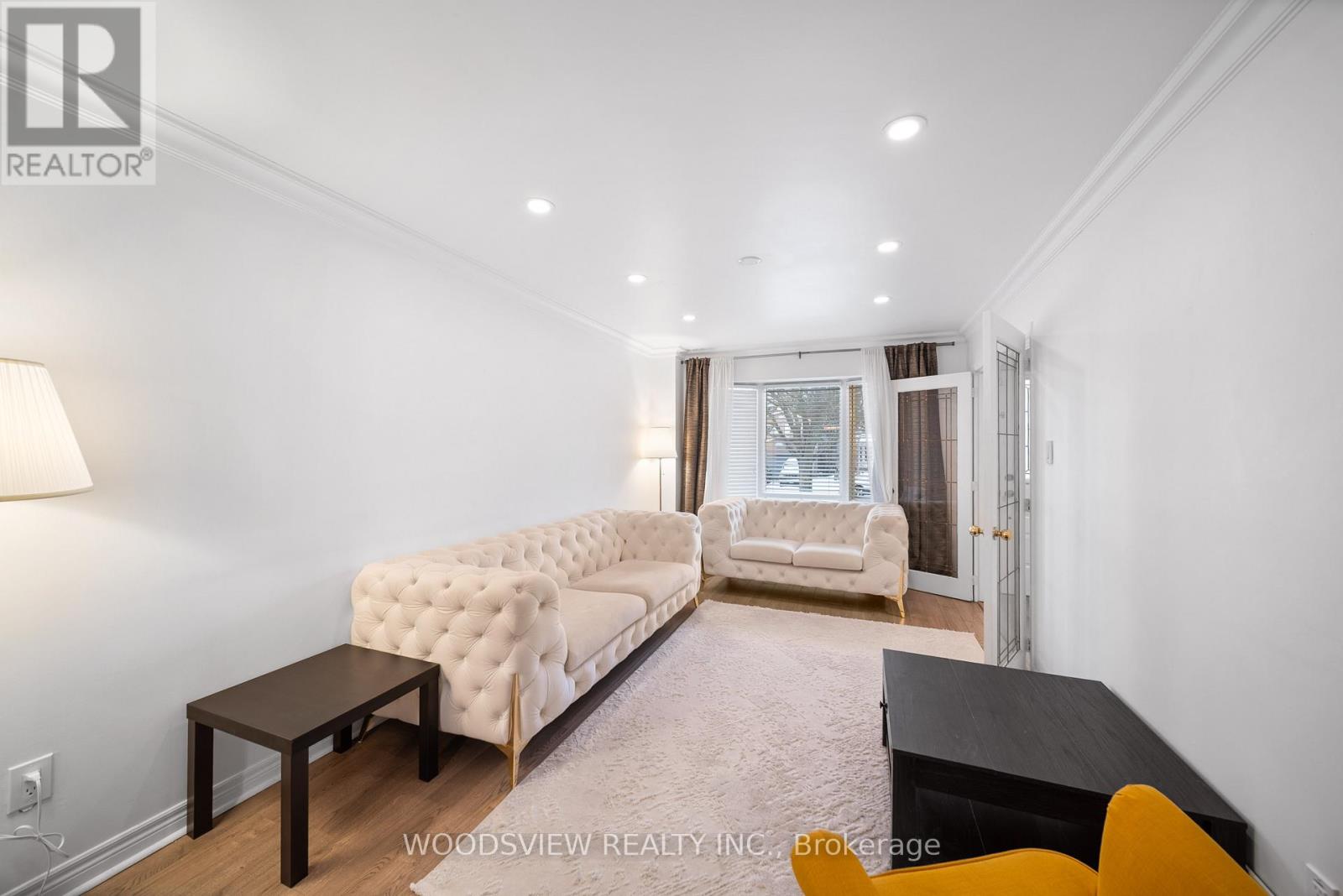 29 Misty Moor Drive, Richmond Hill, Ontario  L4C 6P9 - Photo 7 - N12609256