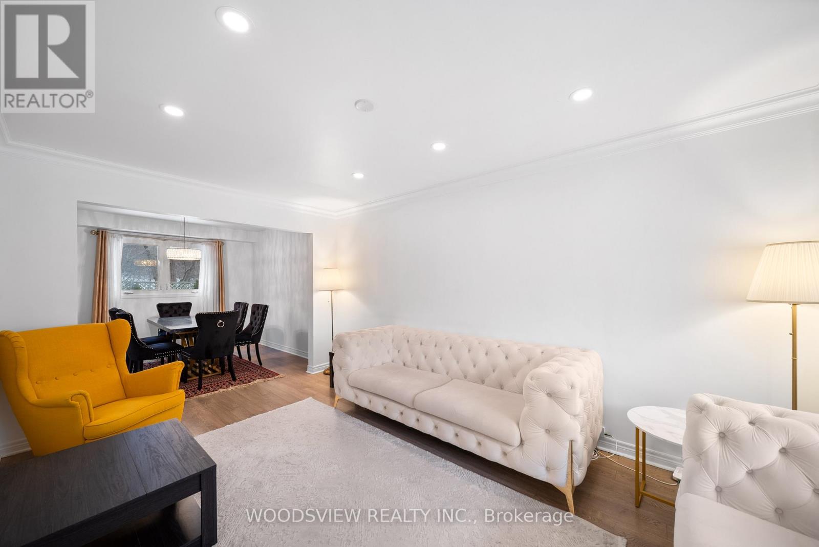 29 Misty Moor Drive, Richmond Hill, Ontario  L4C 6P9 - Photo 8 - N12609256