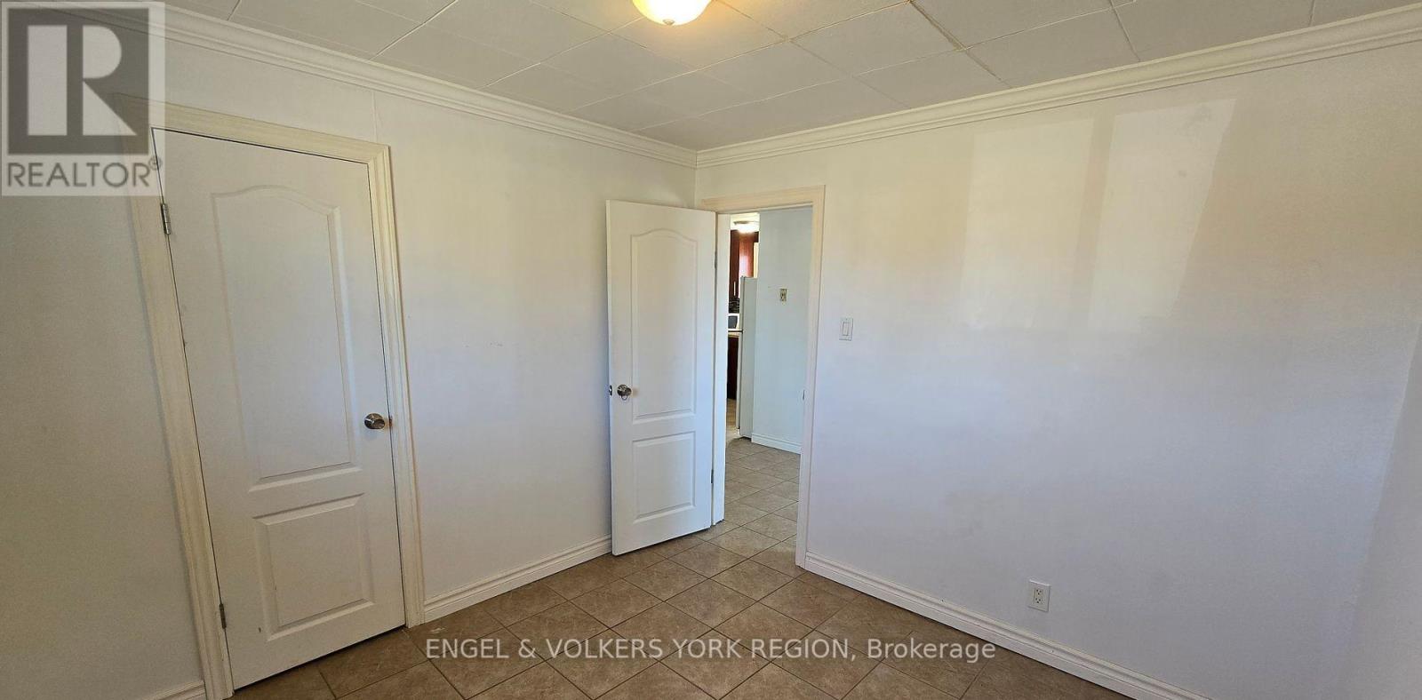 2 - 41 Essa Road S, New Tecumseth, Ontario  L9R 1N6 - Photo 13 - N12609280