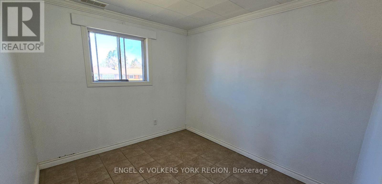 2 - 41 Essa Road S, New Tecumseth, Ontario  L9R 1N6 - Photo 15 - N12609280