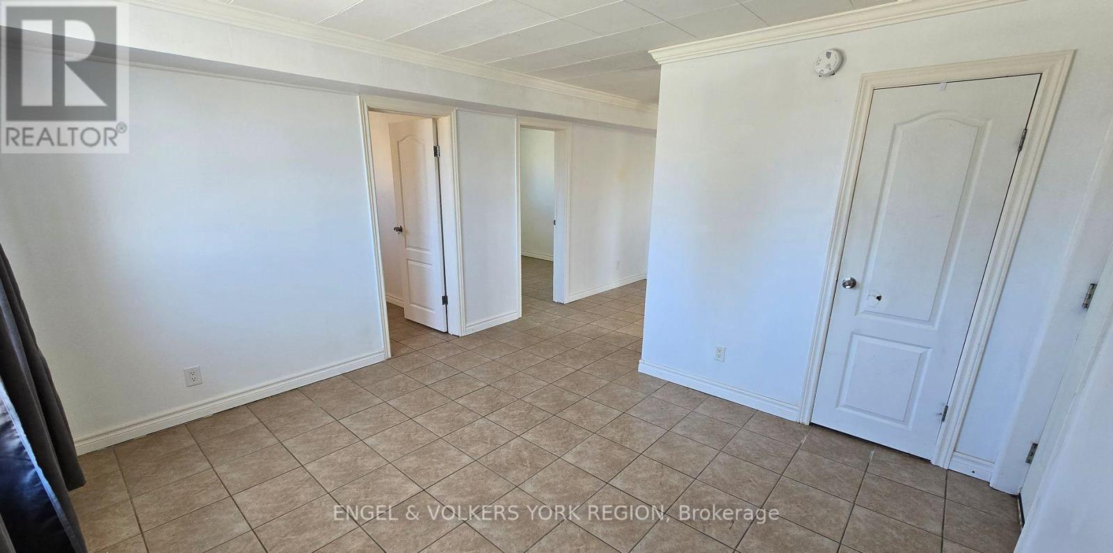 2 - 41 Essa Road S, New Tecumseth, Ontario  L9R 1N6 - Photo 4 - N12609280