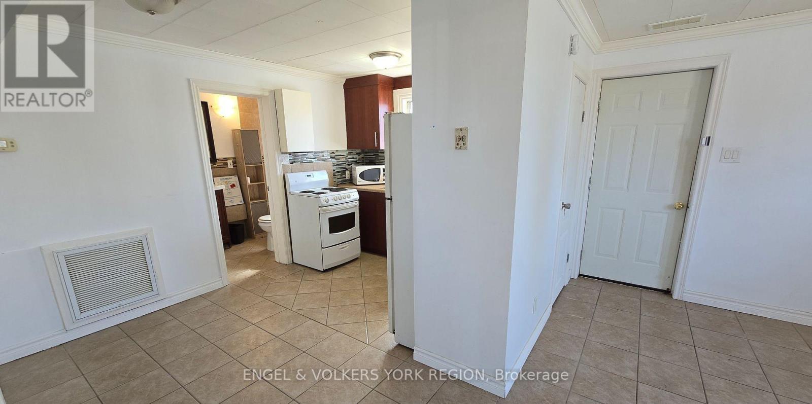 2 - 41 Essa Road S, New Tecumseth, Ontario  L9R 1N6 - Photo 6 - N12609280