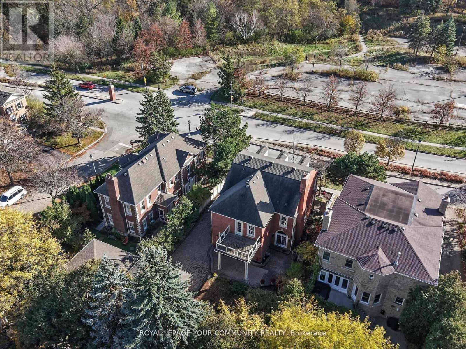 68 Regent Street, Richmond Hill (Mill Pond), Ontario  L4C 9C5 - Photo 49 - N12609328