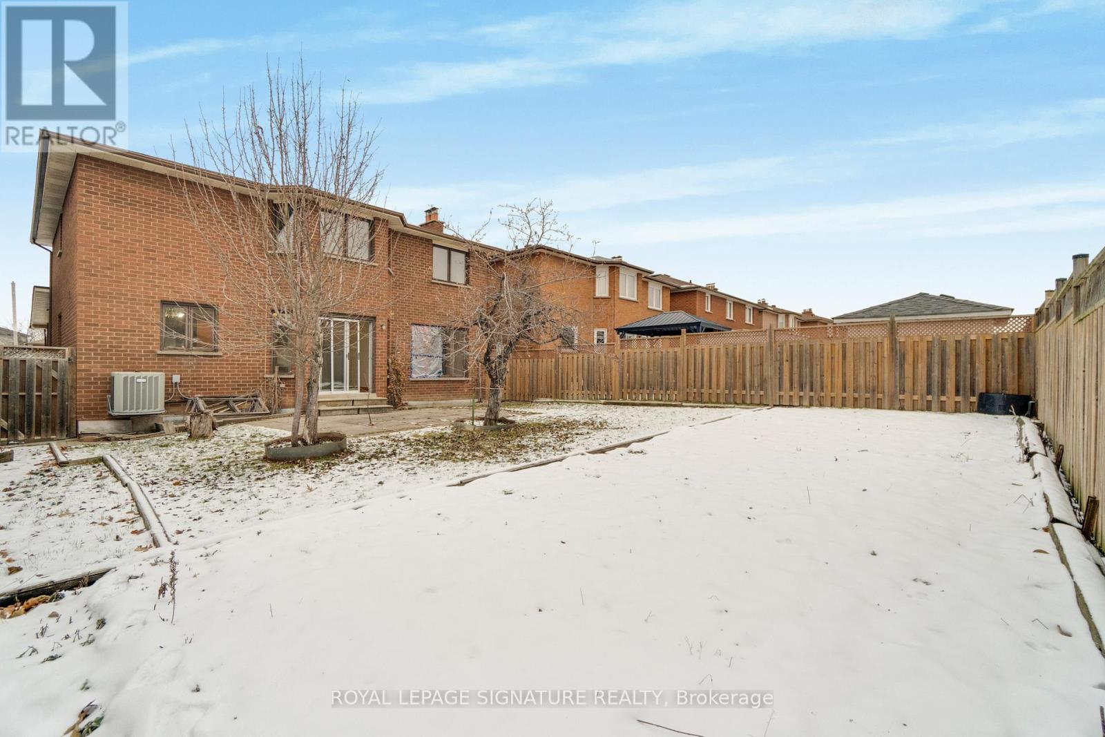 71 Marieta Street, Vaughan, Ontario  L4L 7T2 - Photo 47 - N12609332