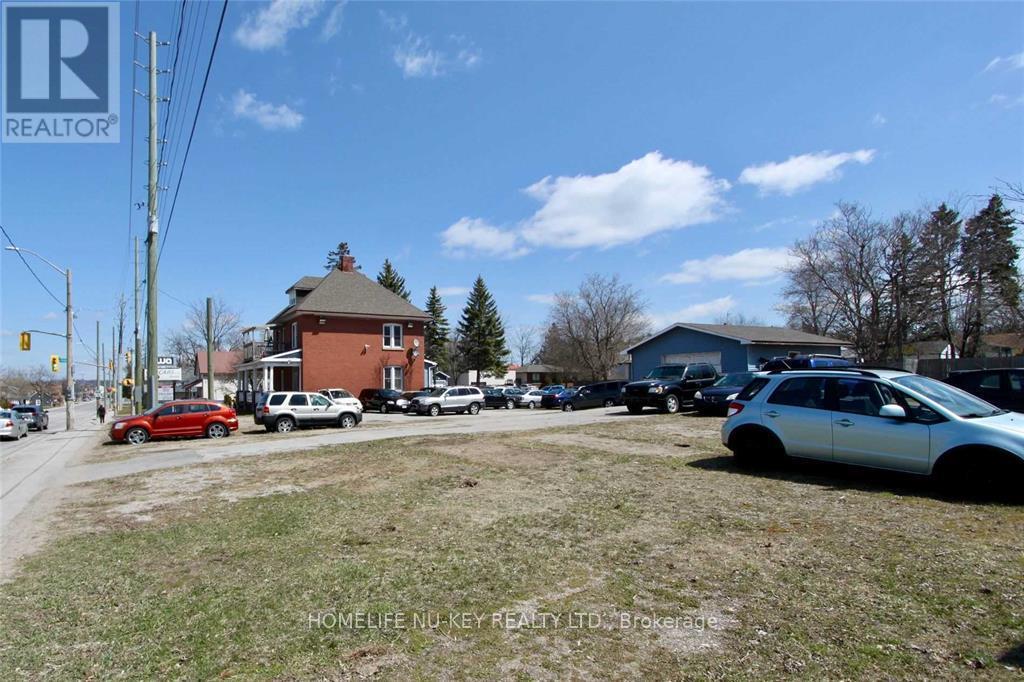 150 Essa Road, Barrie (Allandale), Ontario  L4N 3L1 - Photo 3 - S12609246