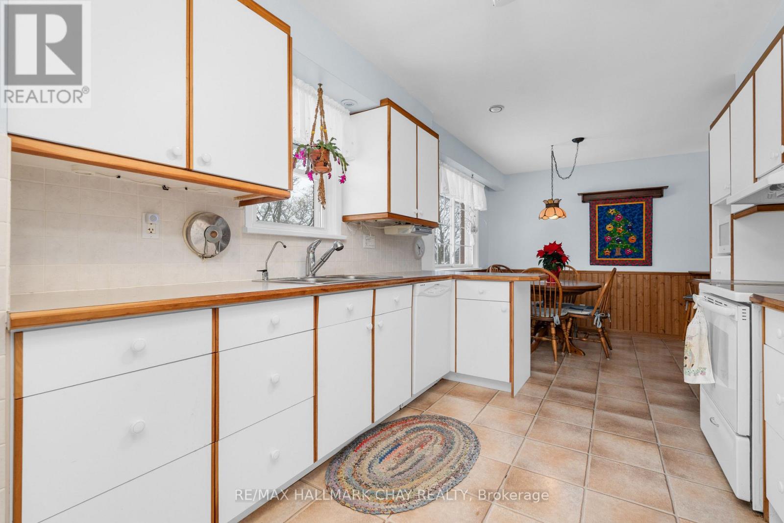 221 Warnica Road, Barrie (Painswick North), Ontario L4N 3Z2 - Photo 12 - S12609284