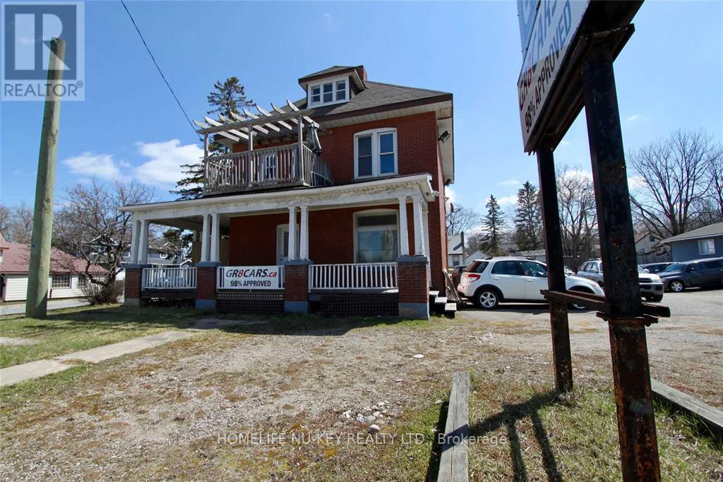 150 Essa Road, Barrie (Allandale), Ontario L4N 3L1 - Photo 3 - S12609292