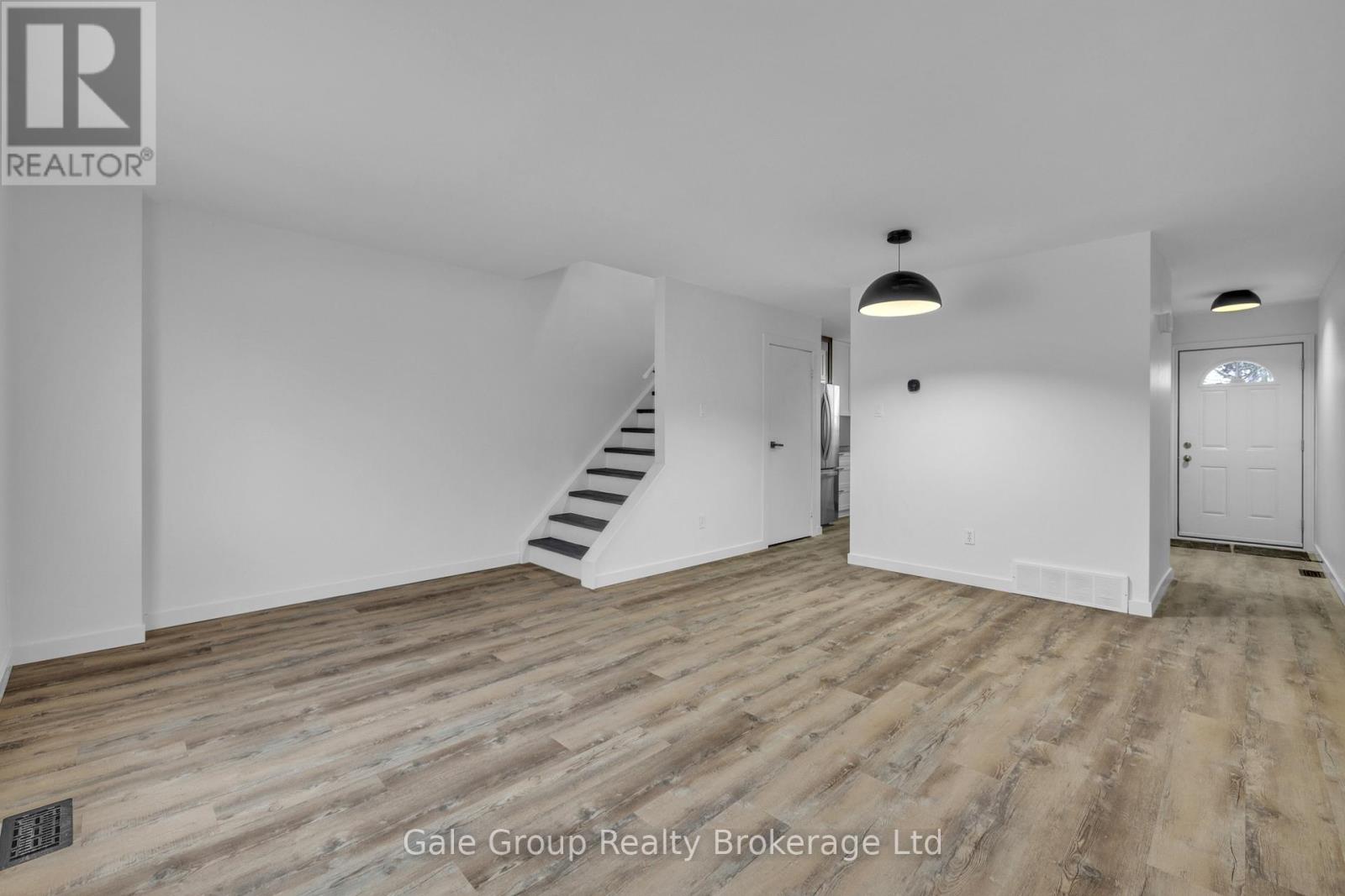 6 - 125 Bay Street, Woodstock, Ontario N4S 8H7 - Photo 10 - X12609380