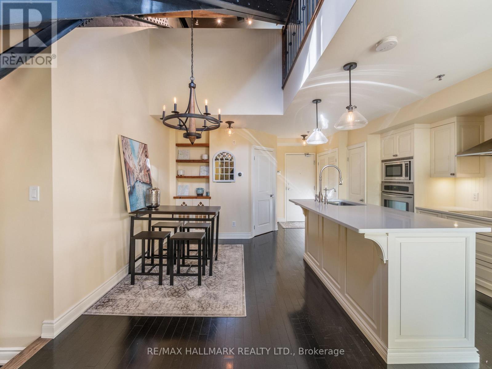 301 - 384 Sunnyside Avenue, Toronto (High Park-Swansea), Ontario  M6R 2S1 - Photo 14 - W12609240