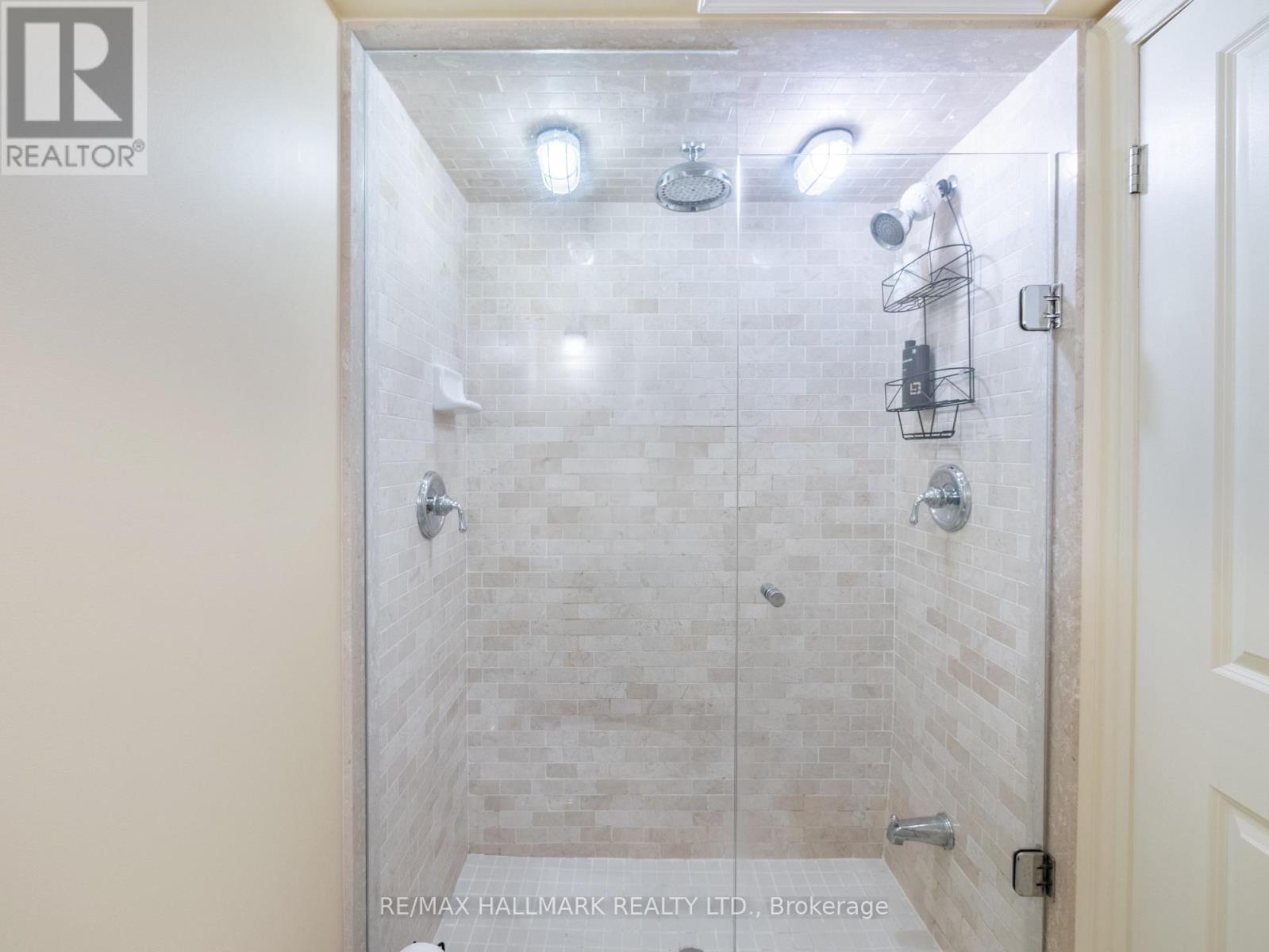 301 - 384 Sunnyside Avenue, Toronto (High Park-Swansea), Ontario  M6R 2S1 - Photo 50 - W12609240