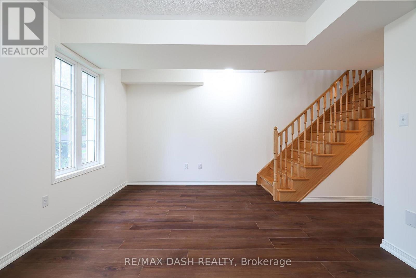 57 Ted Wray Circle, Toronto, Ontario  M3L 0G8 - Photo 13 - W12609250