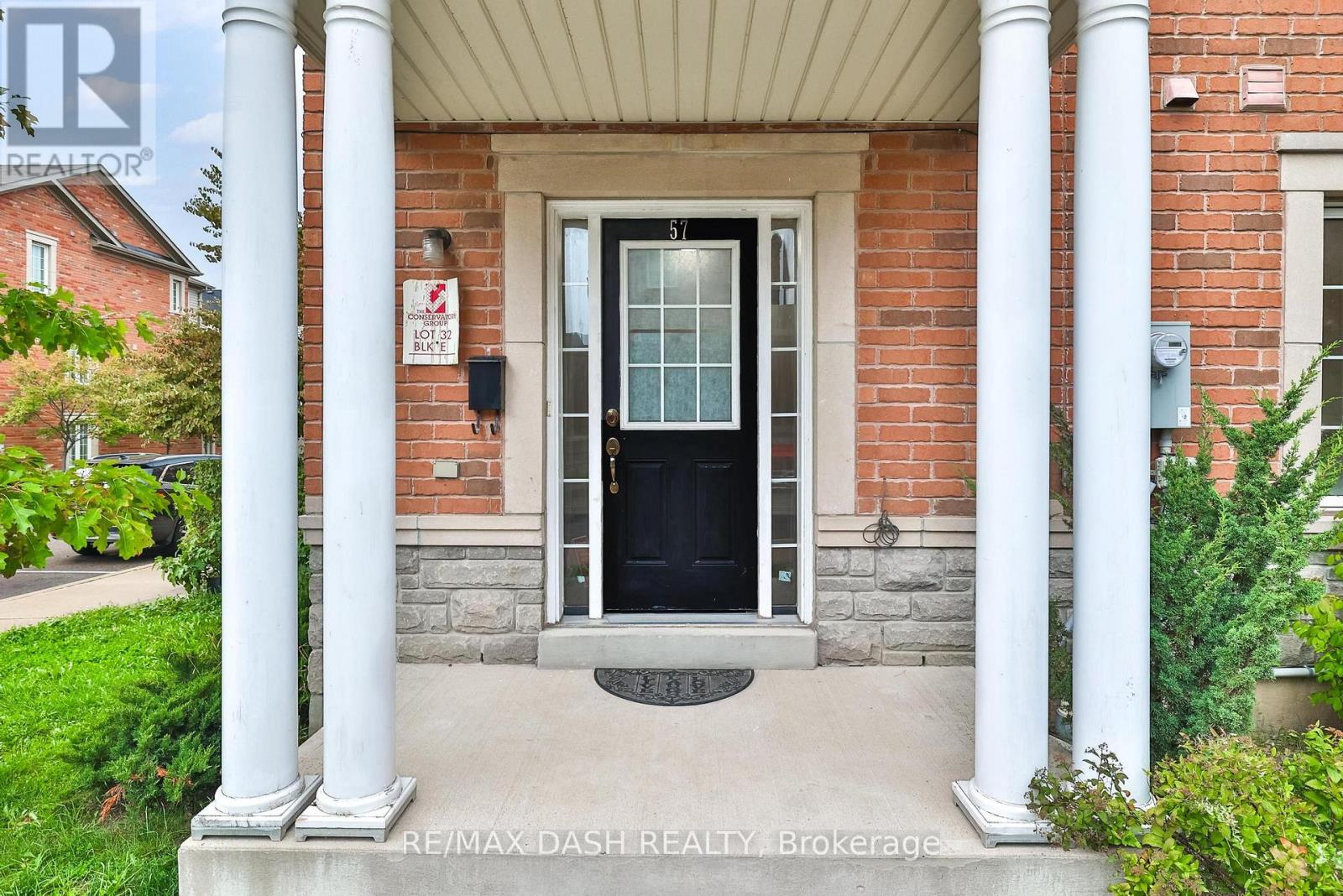 57 Ted Wray Circle, Toronto, Ontario  M3L 0G8 - Photo 8 - W12609250