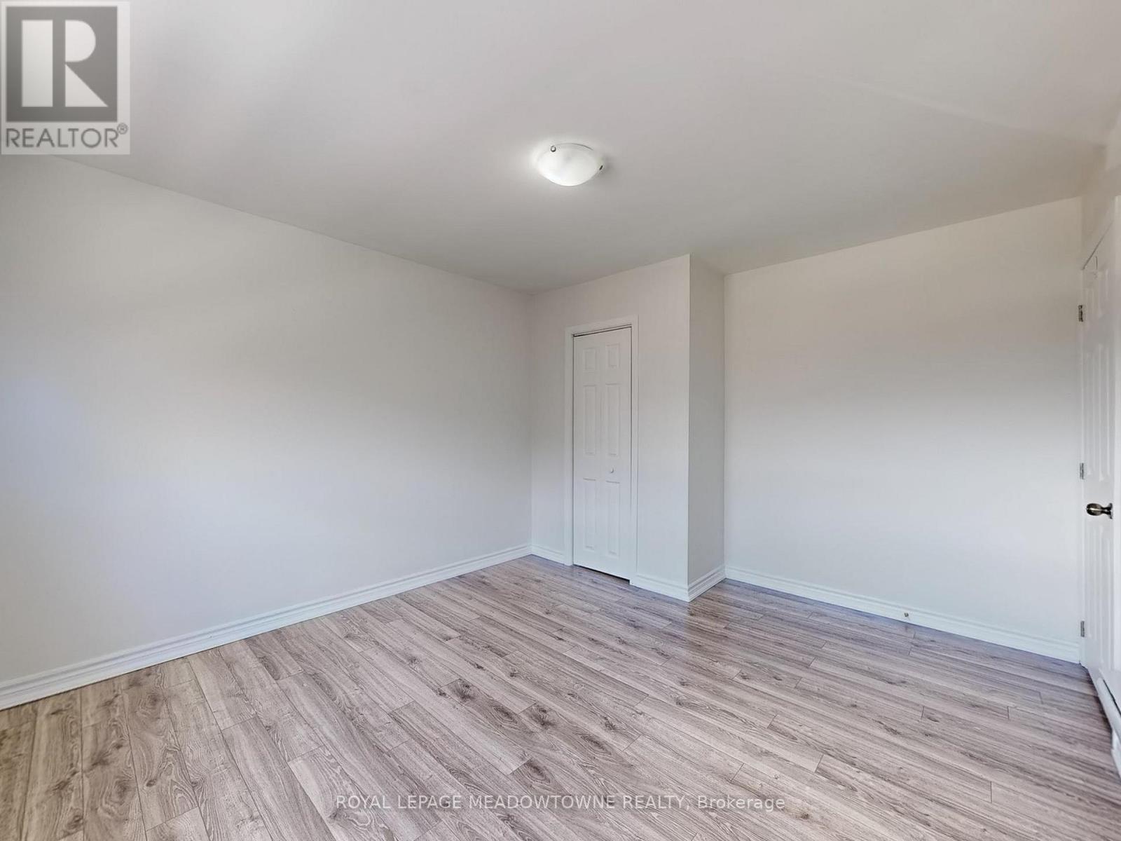 1 - 12 Wesleyan Street, Halton Hills, Ontario  L7G 2E1 - Photo 15 - W12609254