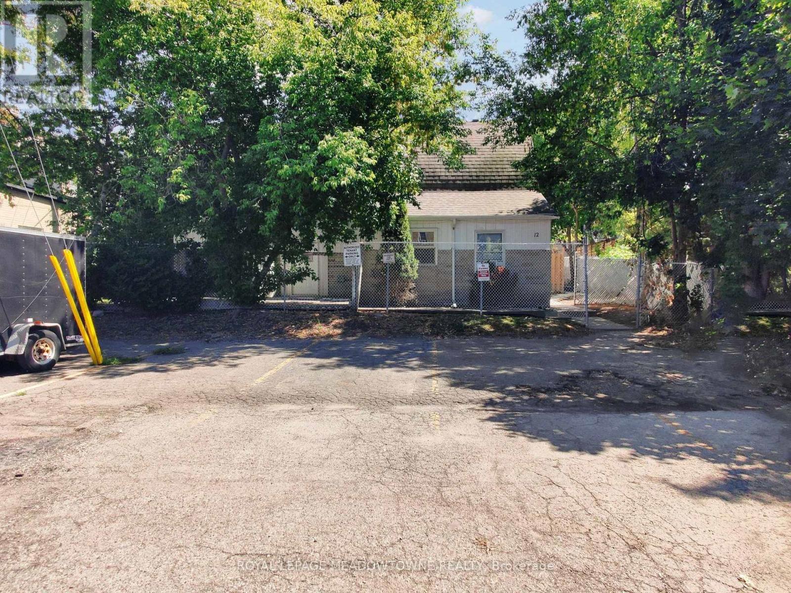 1 - 12 Wesleyan Street, Halton Hills, Ontario  L7G 2E1 - Photo 21 - W12609254