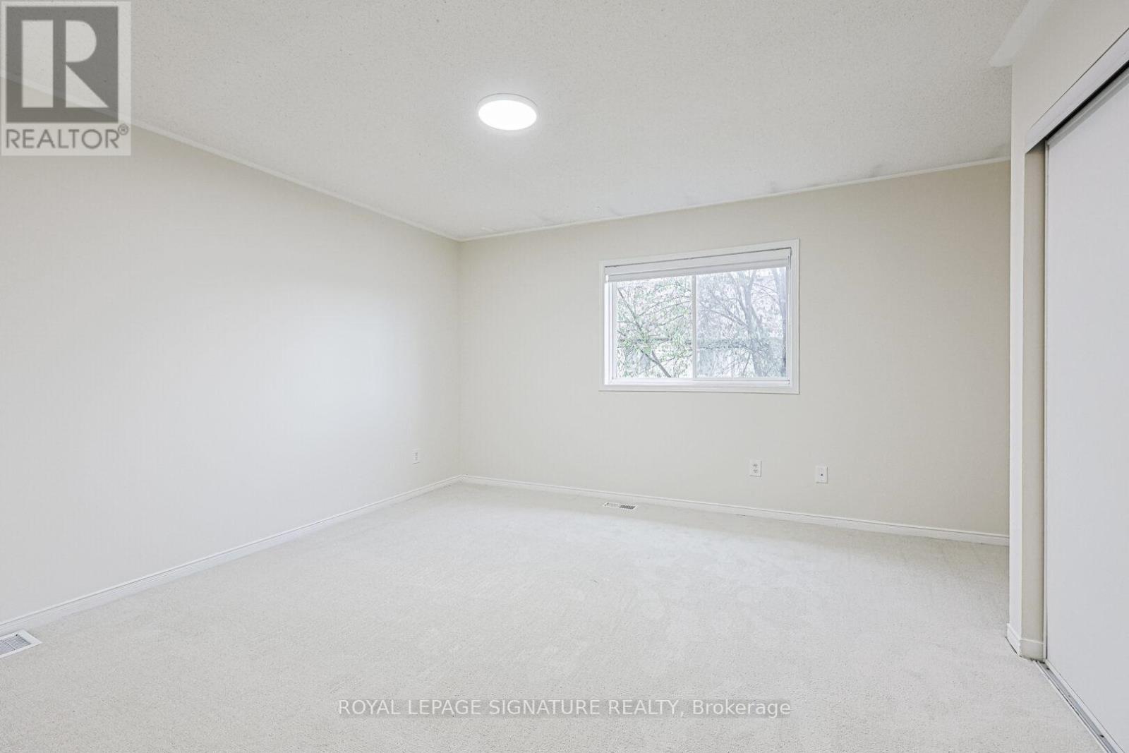 6 - 3 Pleasantview Avenue, Brampton (Brampton West), Ontario  L6X 5E8 - Photo 8 - W12609282