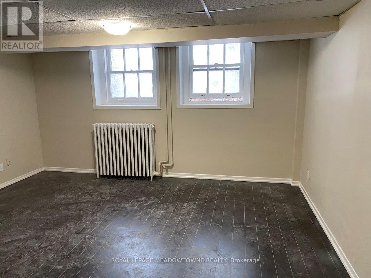 10 - 70 Mill Street, Halton Hills, Ontario  L7G 2C9 - Photo 8 - W12609318