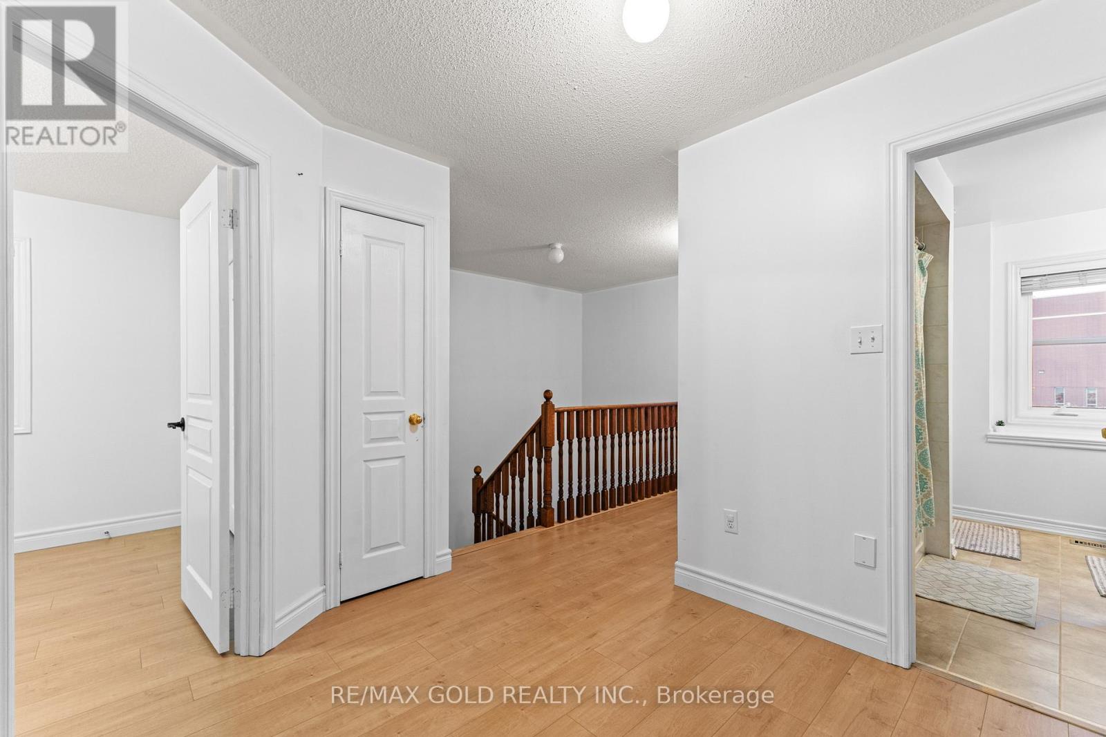 7 Gardenbrooke Trail, Brampton, Ontario  L6P 3L1 - Photo 25 - W12609336