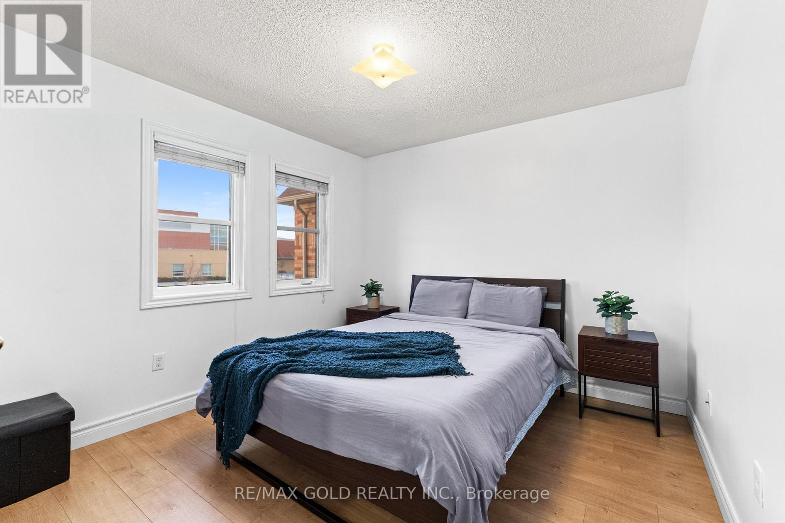 7 Gardenbrooke Trail, Brampton, Ontario  L6P 3L1 - Photo 29 - W12609336