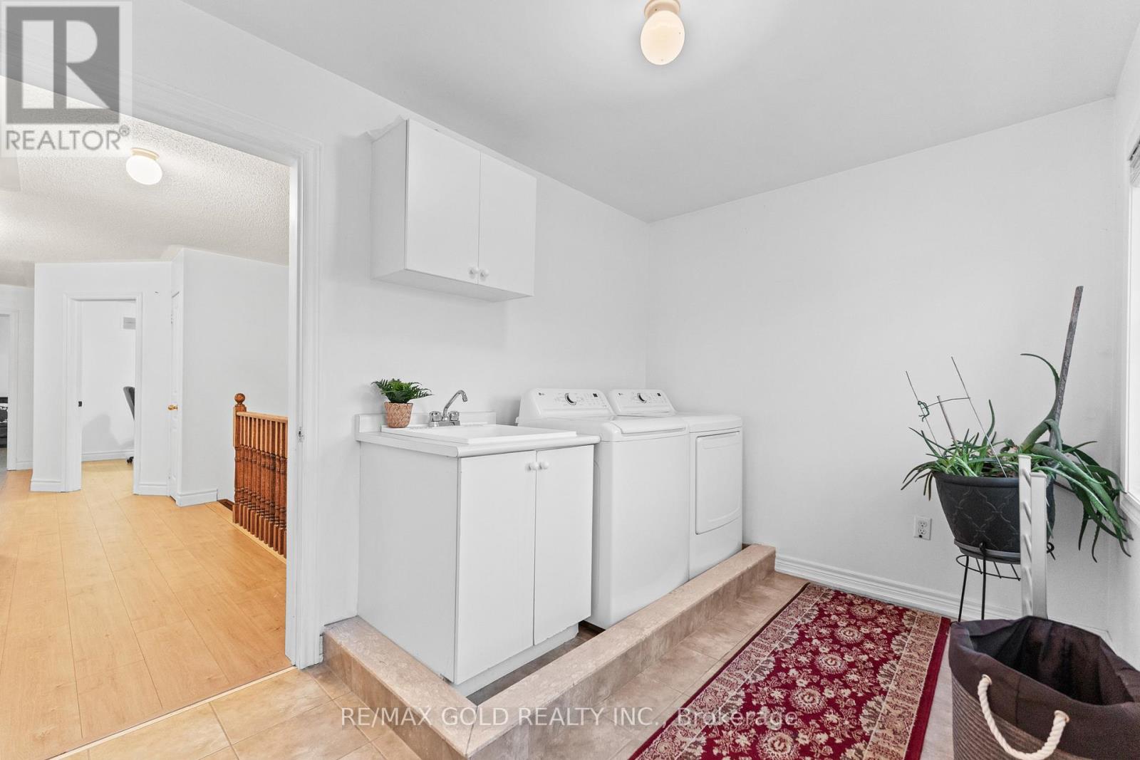 7 Gardenbrooke Trail, Brampton, Ontario  L6P 3L1 - Photo 36 - W12609336