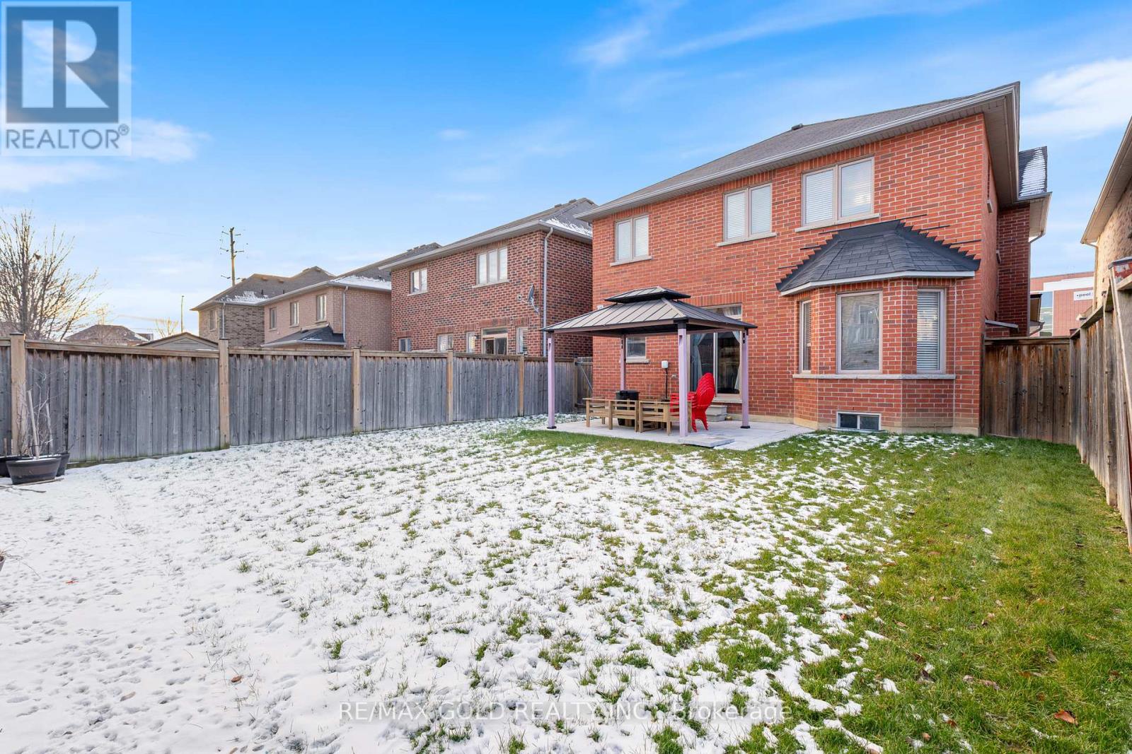 7 Gardenbrooke Trail, Brampton, Ontario  L6P 3L1 - Photo 39 - W12609336