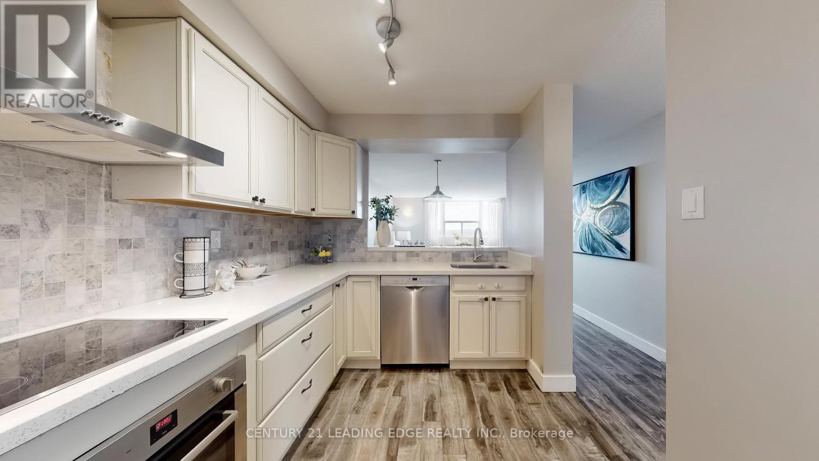 1611 - 3845 Lake Shore Boulevard W, Toronto, Ontario  M8W 4Y3 - Photo 16 - W12609352