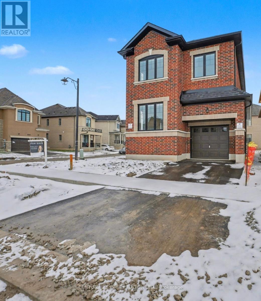 396 Kennedy Circle W, Milton (Cb Cobban), Ontario  L9E 2C6 - Photo 3 - W12609358