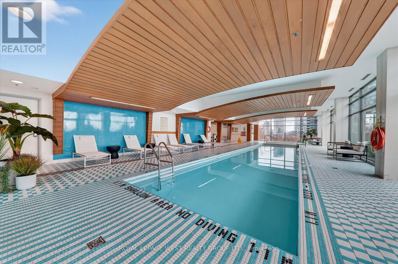 2431 - 165 Legion Road N, Toronto, Ontario  M8Y 0B3 - Photo 36 - W12598714