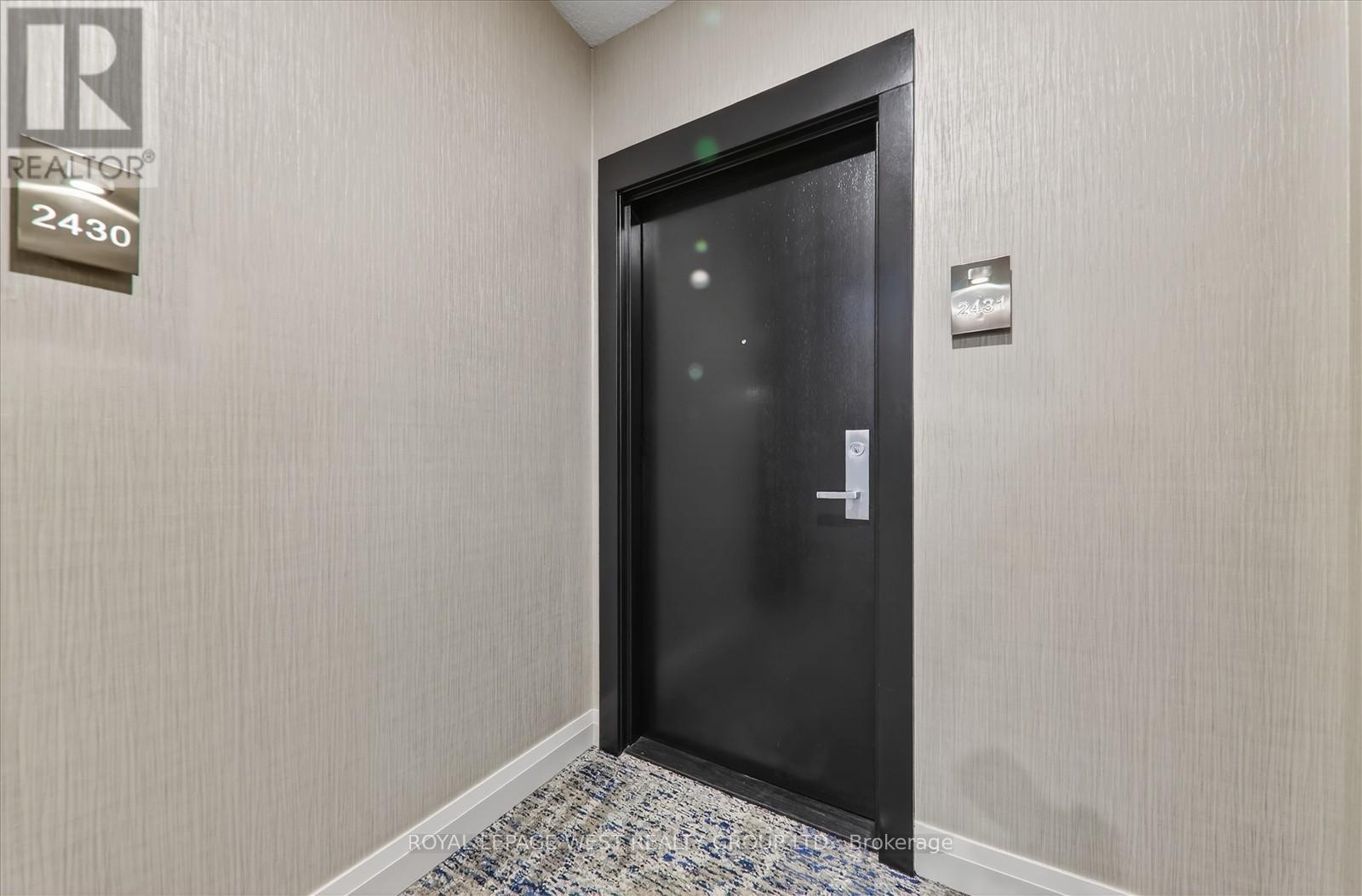 2431 - 165 Legion Road N, Toronto, Ontario  M8Y 0B3 - Photo 6 - W12598714