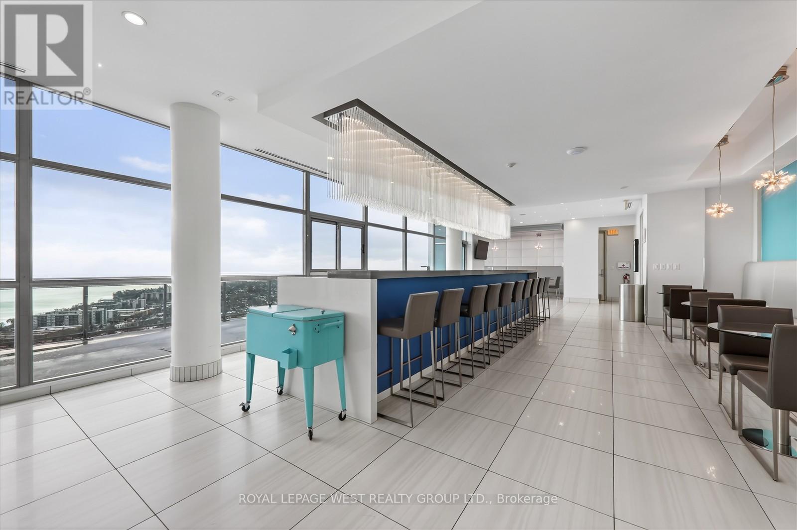 2431 - 165 Legion Road N, Toronto, Ontario  M8Y 0B3 - Photo 24 - W12598714