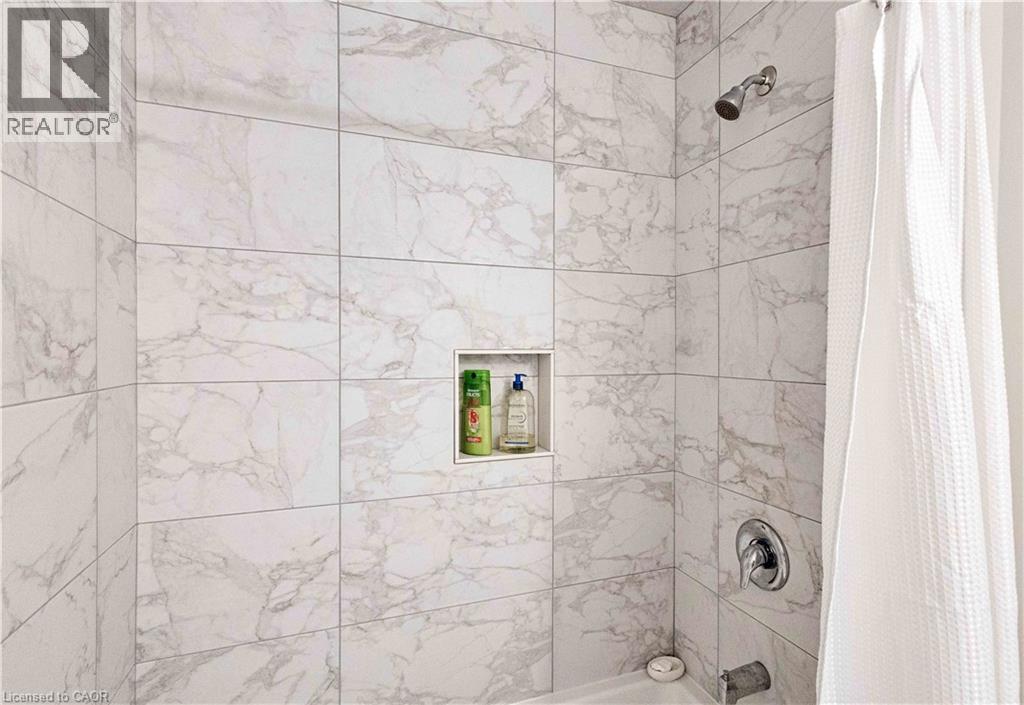 5 Cherry Blossom Heights, Hamilton, Ontario  L9B 0E9 - Photo 29 - 40792861