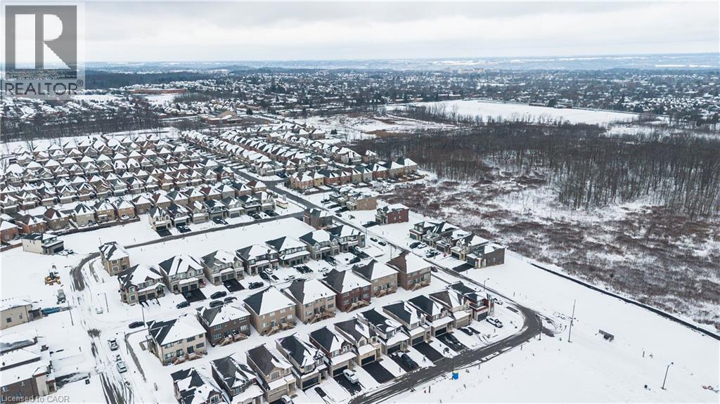 5 Cherry Blossom Heights, Hamilton, Ontario  L9B 0E9 - Photo 40 - 40792861