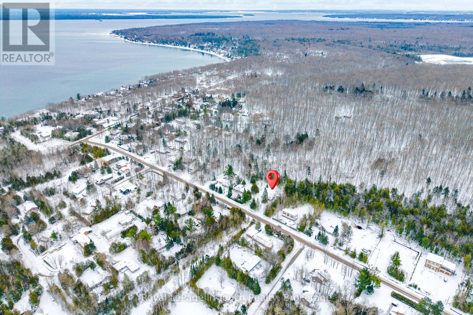 2198 Champlain Road, Tiny, Ontario L9M 0C4 - Photo 5 - S12609390