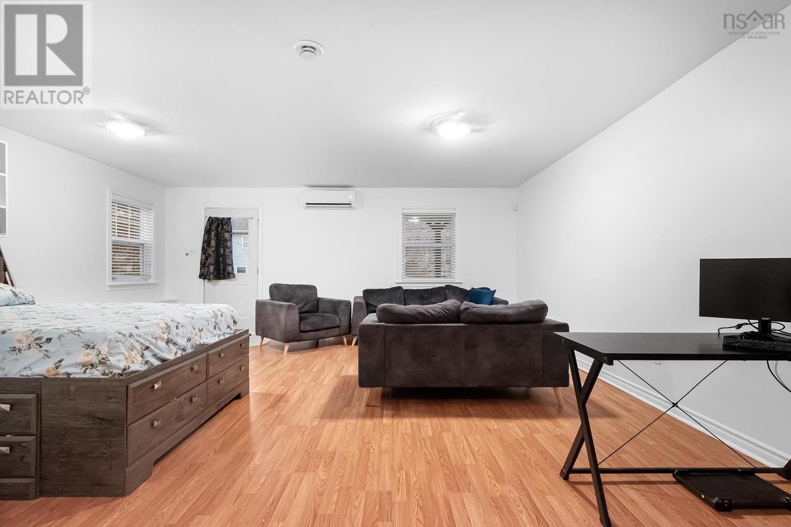 18 Outrigger Crescent, Halifax, Nova Scotia  B3M 4V8 - Photo 27 - 202529080