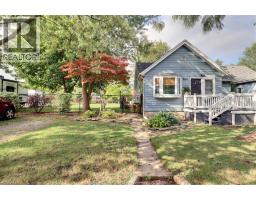 869 FORD, Windsor, Ontario