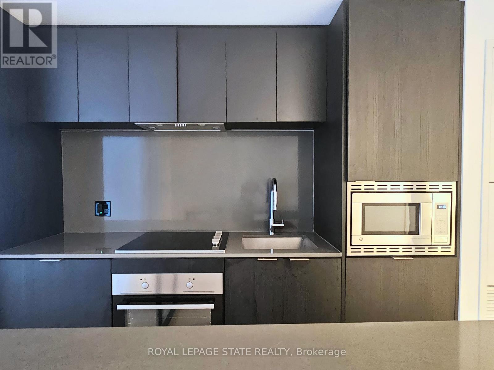 1114 - 1 Jarvis Street, Hamilton (Beasley), Ontario  L8R 3J2 - Photo 6 - X12609258