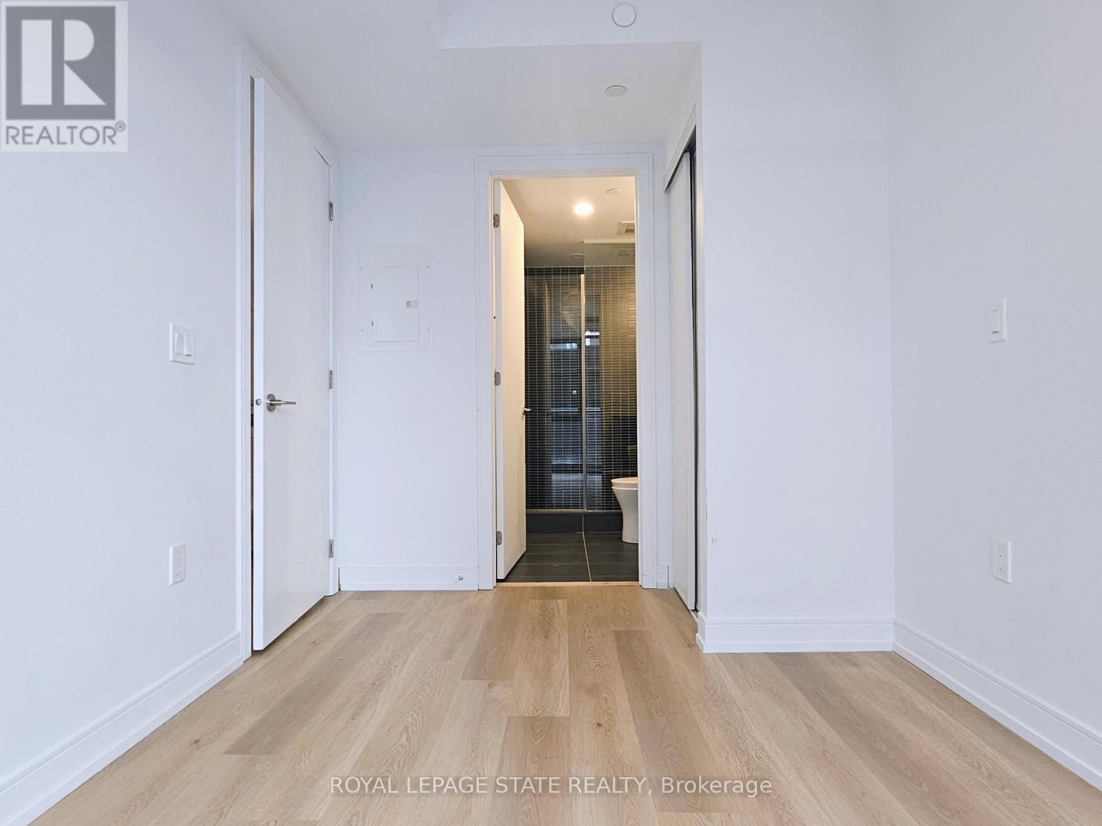 1114 - 1 Jarvis Street, Hamilton (Beasley), Ontario  L8R 3J2 - Photo 9 - X12609258