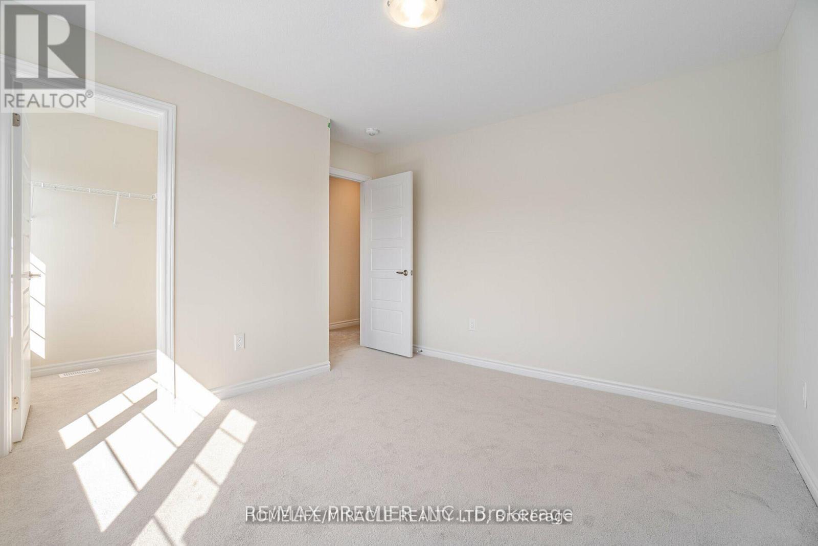 70 Ever Sweet Way, Thorold, Ontario  L2V 0K8 - Photo 17 - X12609302