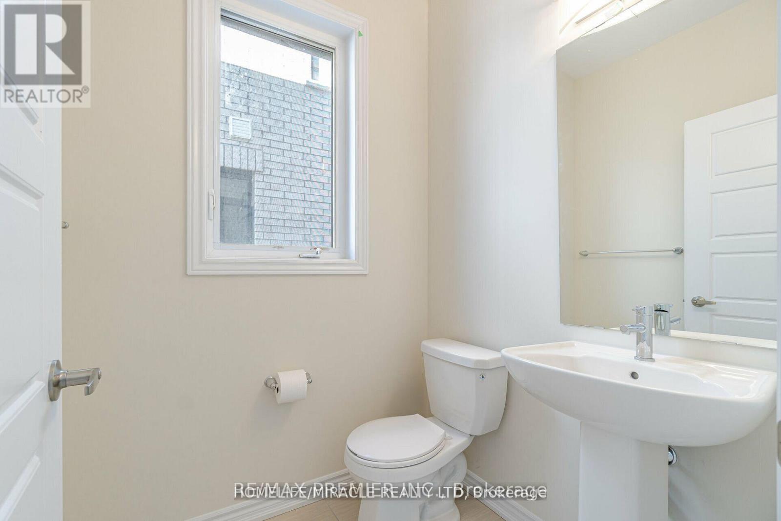 70 Ever Sweet Way, Thorold, Ontario  L2V 0K8 - Photo 5 - X12609302