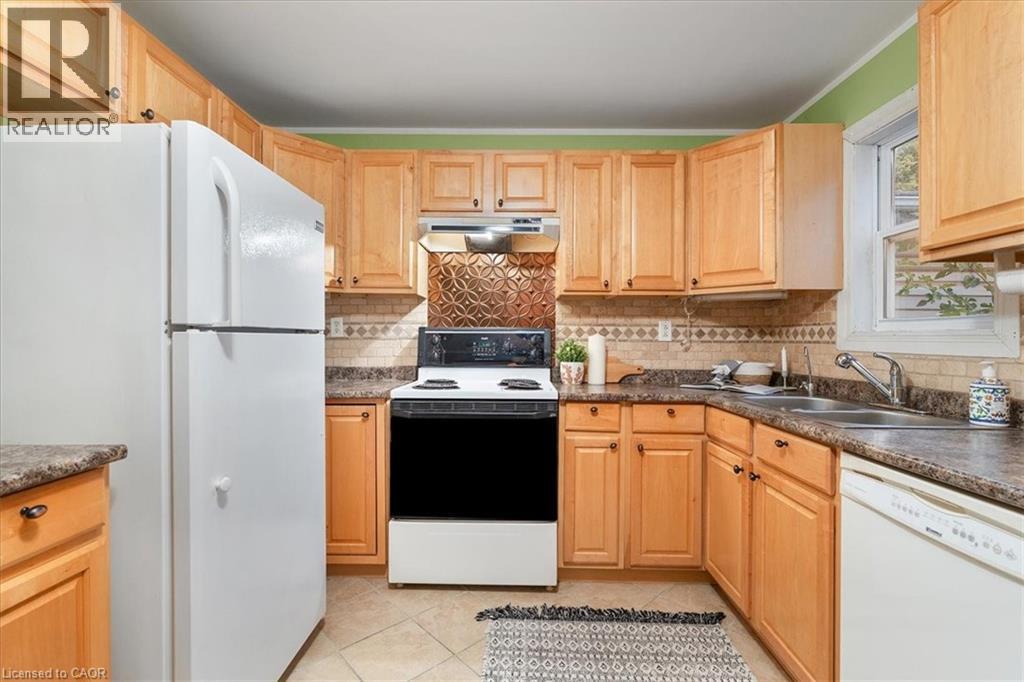 732 Tate Avenue, Hamilton, Ontario  L8H 6L7 - Photo 15 - 40774053